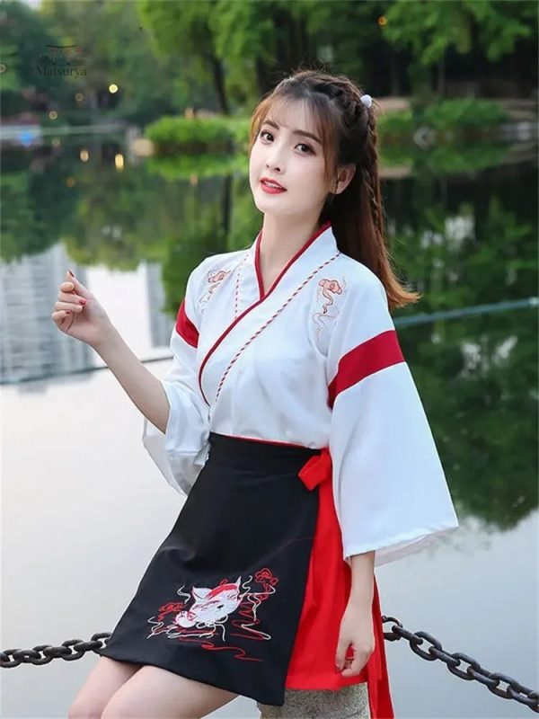 Robe inspirée du Japon, design Kitsune pour femme