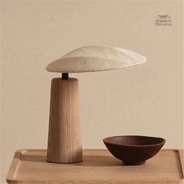 lampe-de-bureau-en-bois-massif-1 Lampe de bureau en bois massif design japonais
