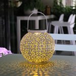 Lampe de Jardin Japonaise en style traditionnel