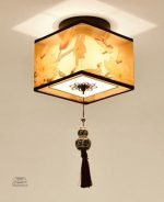 Lampe japonaise ancienne en bois sculpté