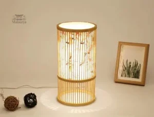 Élégante lampe japonaise en bambou pour intérieur moderne
