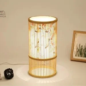 Élégante lampe japonaise en bambou pour intérieur moderne