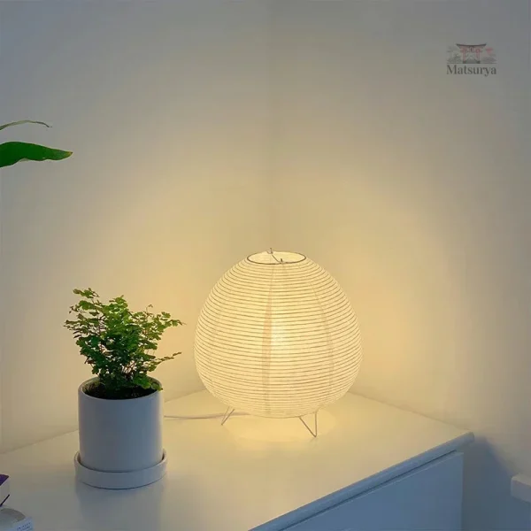 Lampe en papier, ambiance zen pour votre intérieur japonais