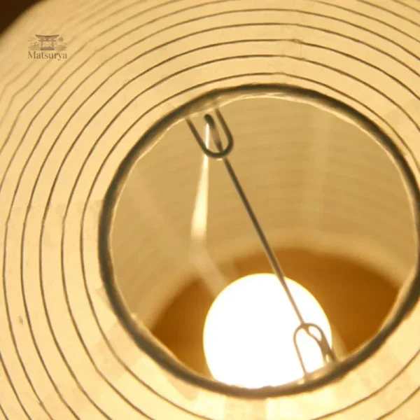 Lampe décorative japonaise, design circulaire