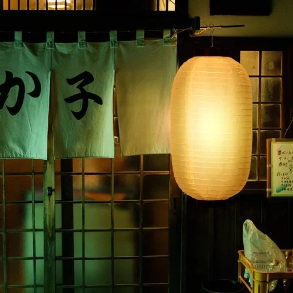 Lanterne japonaise légère et décorative