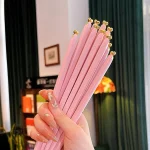Baguettes japonaises élégantes et fonctionnelles