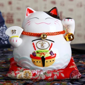 Chat japonais chanceux en porcelaine blanche