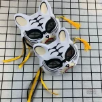 Masque chat mignon japonais