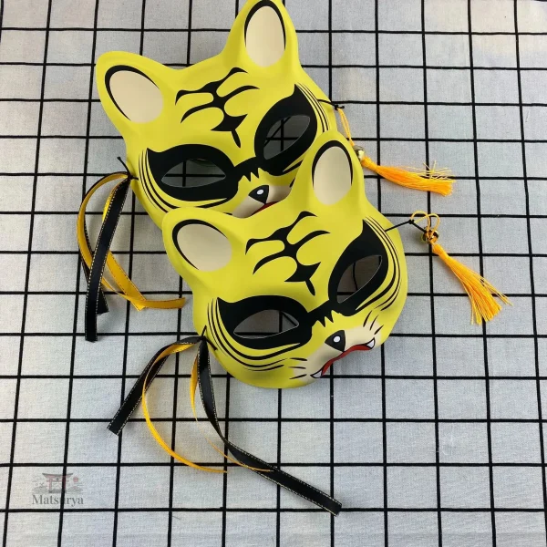 Masque chat traditionnel japonais