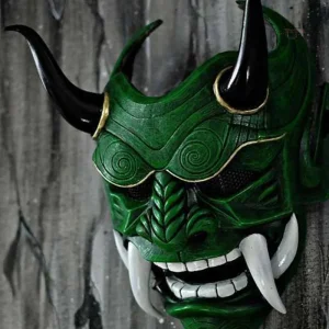 Masque inspiré de l'esthétique japonaise