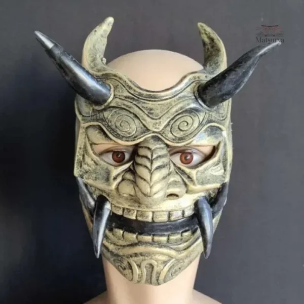 Masque guerrier japonais en résine, décor traditionnel