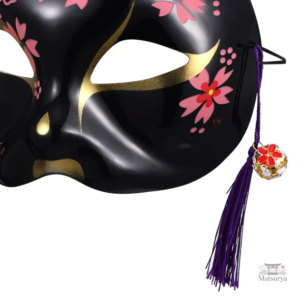 Masque Sakura et chat noir