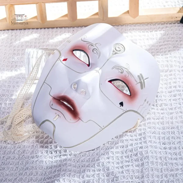 Masque traditionnel japonais pour femme