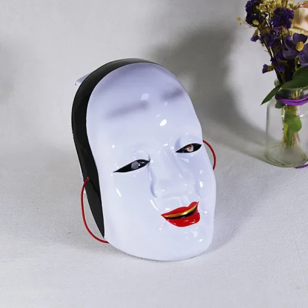 Masque japonais art théâtral