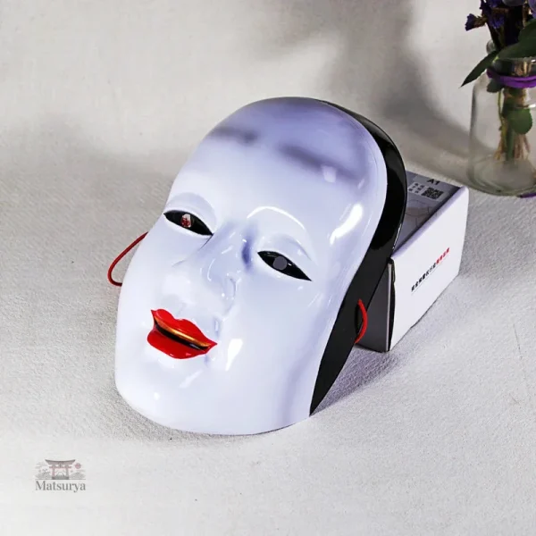 Masque culturel nippon