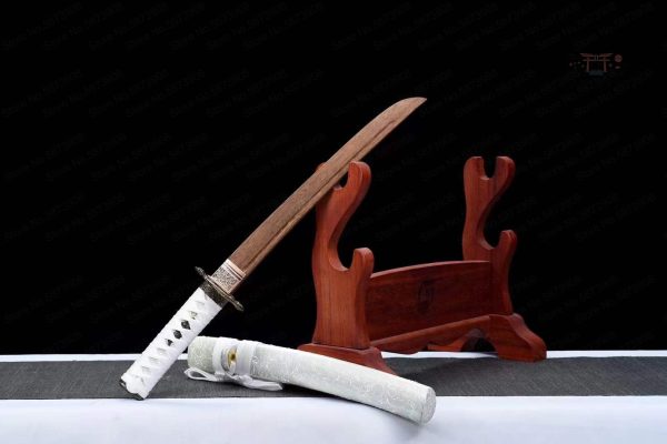 mini-katana-japonais-1 Mini katana japonais en acier avec design traditionnel