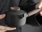 Accessoire essentiel pour les passionnés de thé japonais