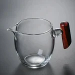 Mini théière en verre avec esthétique japonaise moderne
