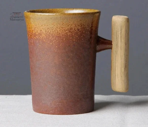 Mug japonais à la fois pratique et esthétique