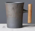 Mug japonais en céramique avec bois naturel