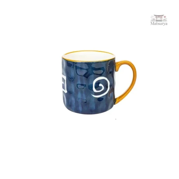 Mug bleu, artisanat japonais pour un café stylé