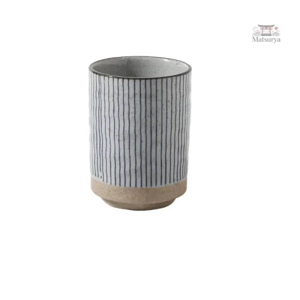 Mug japonais avec finition lisse