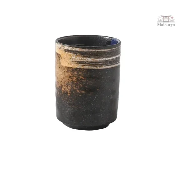 Mug japonais coloré et stylisé
