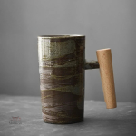 Mug en grès japonais traditionnel