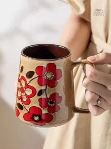 Mug japonais avec motif floral coloré