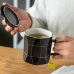 Mug Japonais au design géométrique élégant