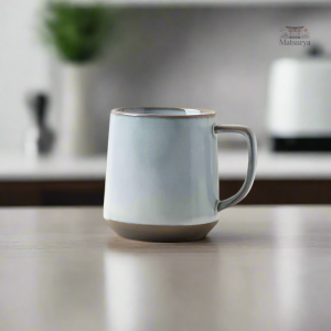 Mug japonais raffiné en céramique élégante et colorée