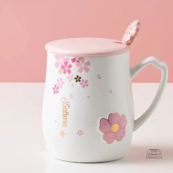 Mug traditionnel japonais illustré de sakura