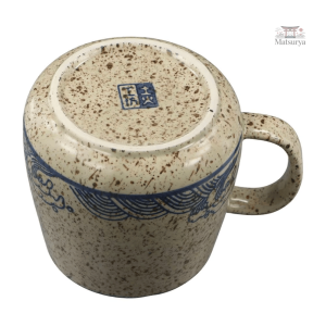 Mug design traditionnel japonais inspiré des vagues
