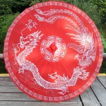 Ombrelle japonaise avec motif de dragon élégant