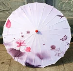 Ombrelle Japonaise Papillon Lotus Violet élégante et colorée