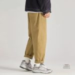 Pantalon japonais pour un look décontracté