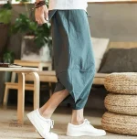 Style casual : pantalon court japonais pour homme