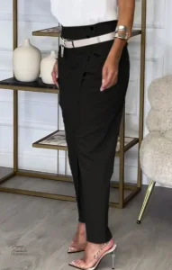 Féminin Pantalon Japonais, silhouette ajustée et tendance