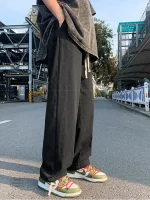 Pantalon ample inspiré de la mode japonaise pour homme