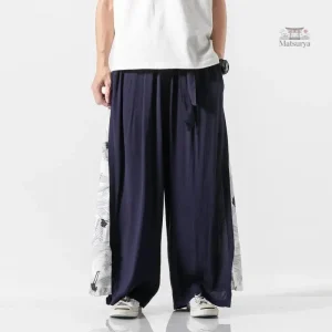 Pantalon ample inspiré du design japonais moderne