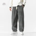 Pantalon japonais élégant en velours