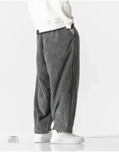 Pantalon confortable en velours côtelé