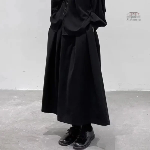 Large pantalon Hakama pour une silhouette élégante