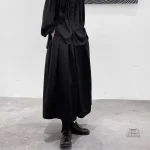 Pantalon japonais homme au design ample