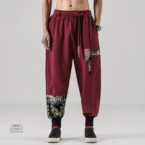 Pantalon Japonais aux motifs culturels uniques