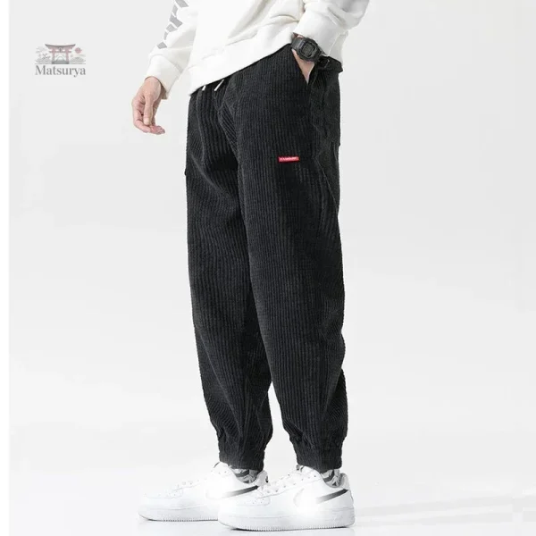 pantalon-japonais-relax-en-velours-cotele-1 Pantalon Japonais Relax Velours Côtelé