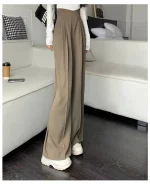 Pantalon femme, design japonais élégant