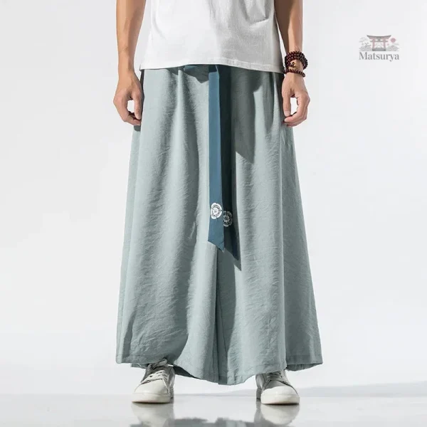 Pantalon Japonais léger et fluide pour un look moderne