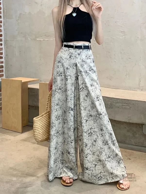 Pantalon japonais avec motif floral élégant
