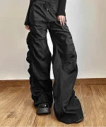 Pantalon Femme au style contemporain